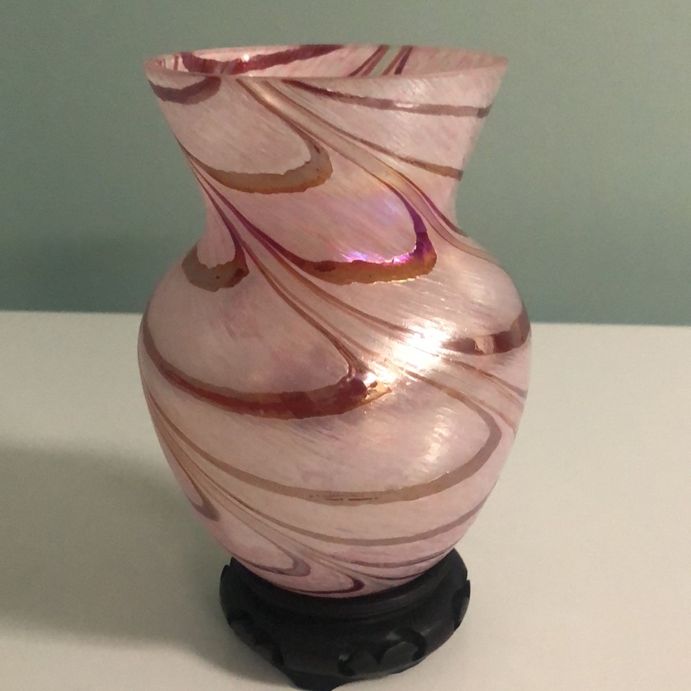 Glass Vase - Picture 2 of 4